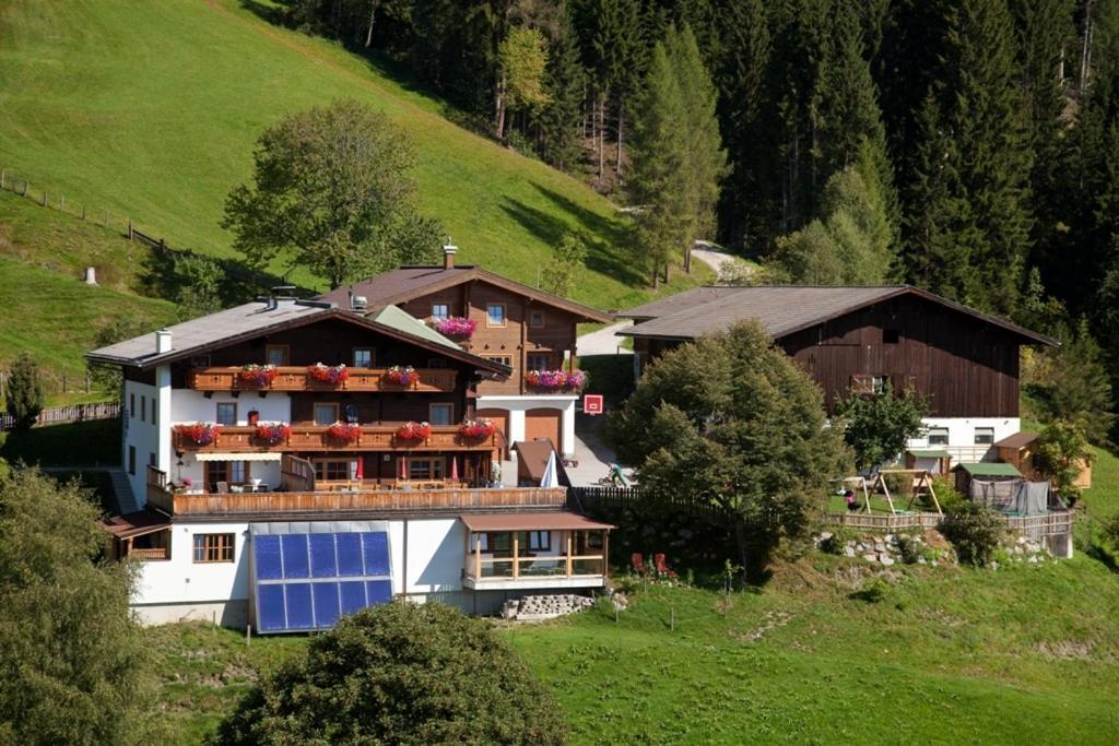 Berggasthof-Ferienbauernhof Habersatt Altenmarkt im Pongau Εξωτερικό φωτογραφία
